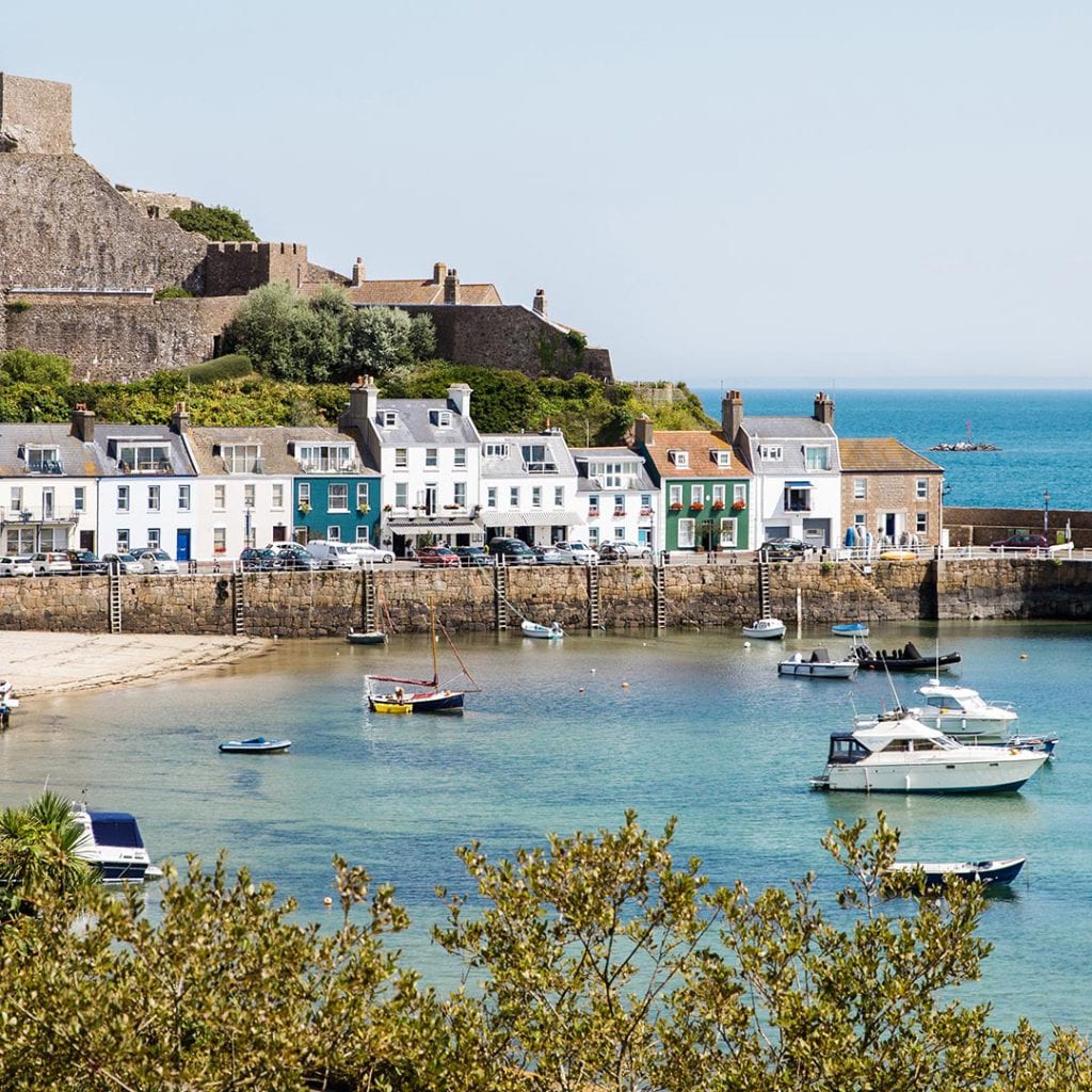 FAMILY FUN Jersey Crab Shack